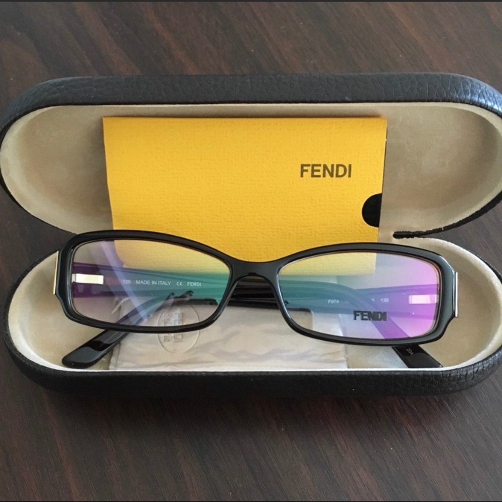 NWT FENDI Eyeglasses 💯 % Authentic